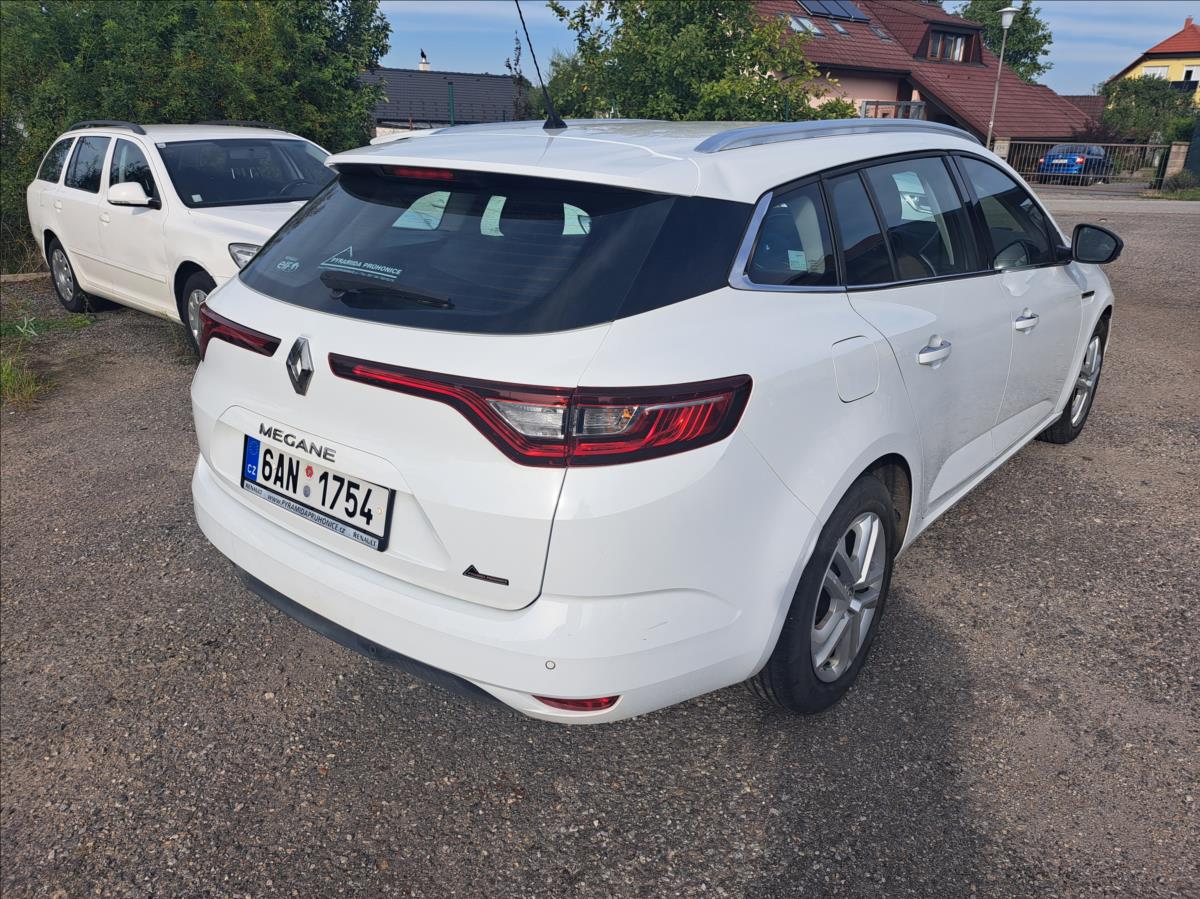 renault-megane-1-5-dci-grandtour - 8
