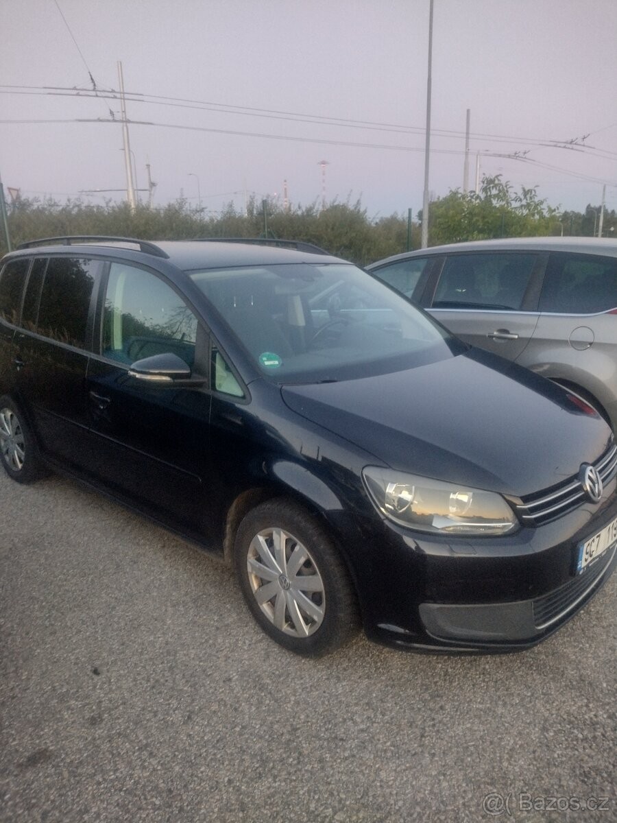 volkswagen-touran-1-6-tdi-7-mist - 4