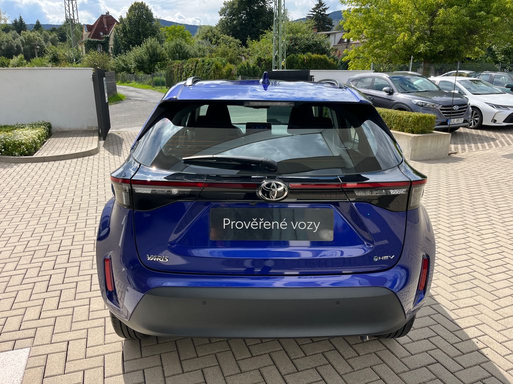 toyota-yaris-cross-1-5-hybrid-e-cvt-comfort - 4