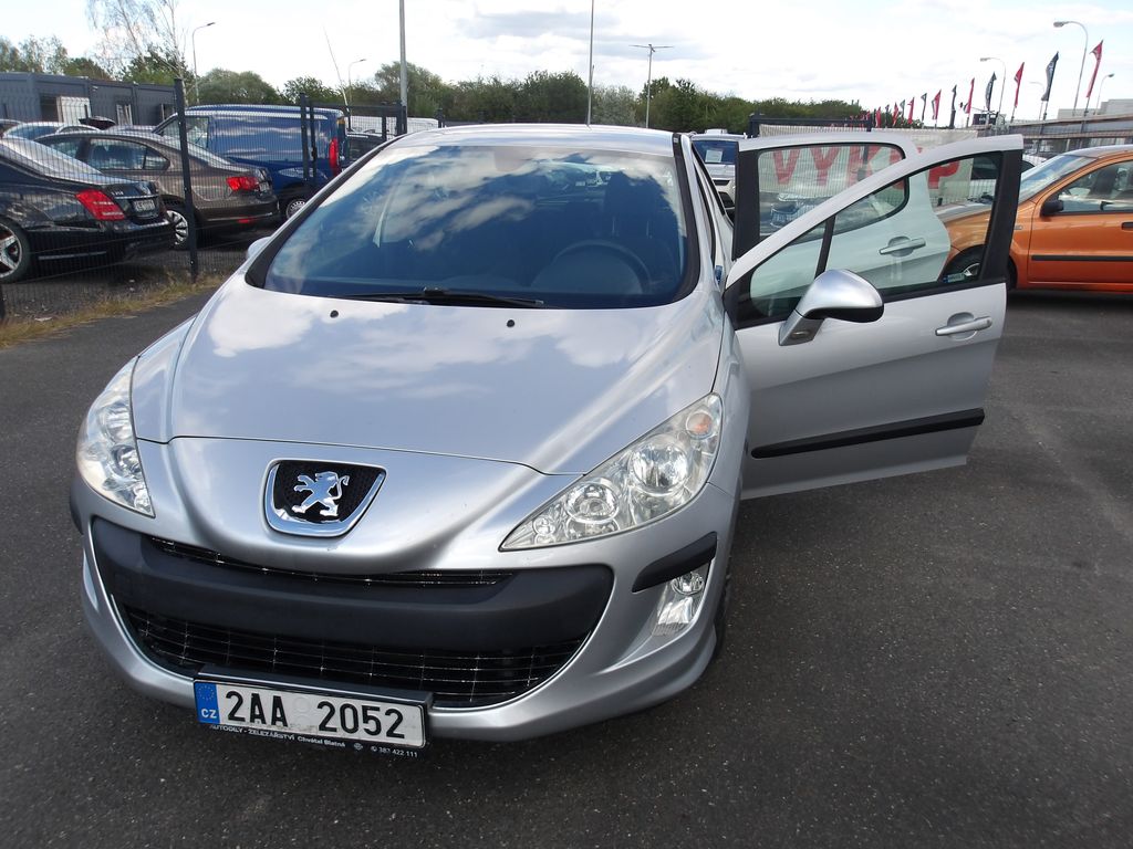 peugeot-308-1-6i-naj-170000km - 7