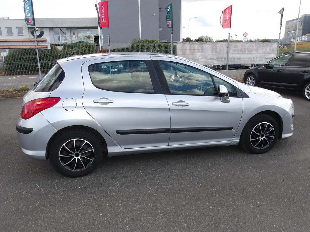 peugeot-308-1-6i-naj-170000km - 9