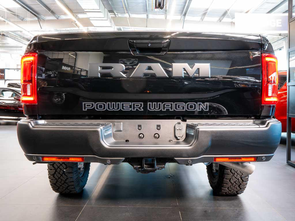 dodge-ram-6-4-2500-power-wagon-2026 - 3