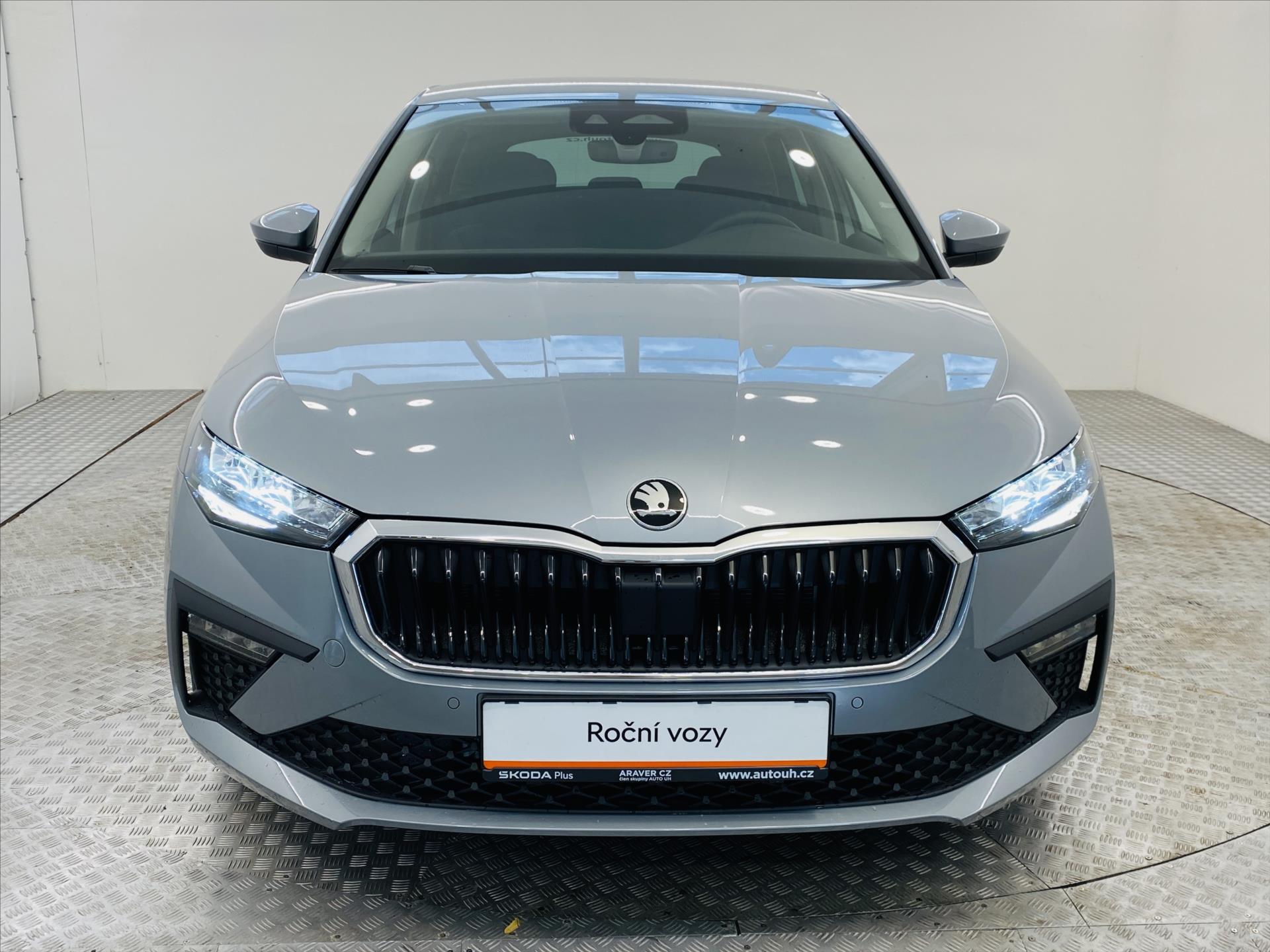 skoda-scala-1-0-tsi-85kw-top-selection - 3