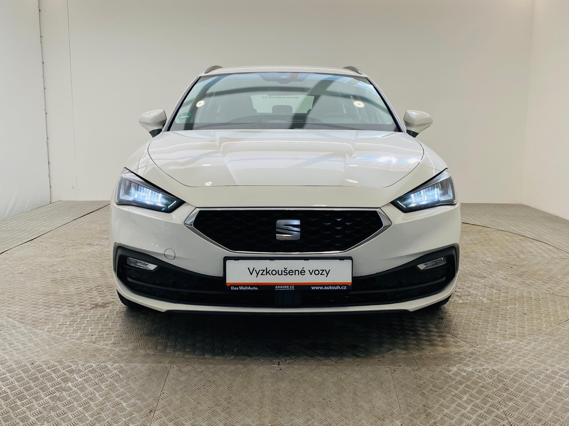 seat-leon-2-0-2-0tdi-110kw-dsg-style - 3