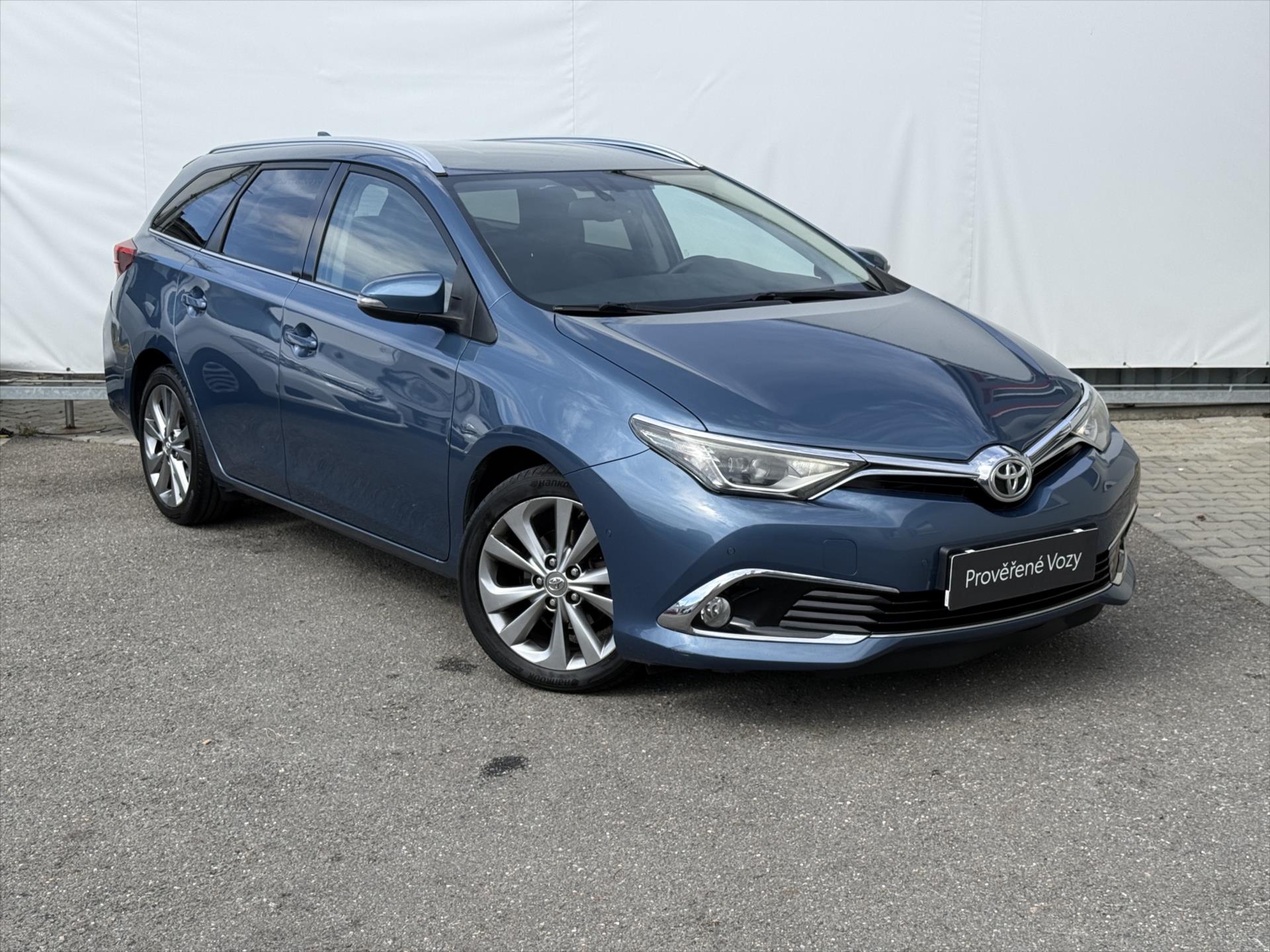 toyota-auris-1-2-executive - 2
