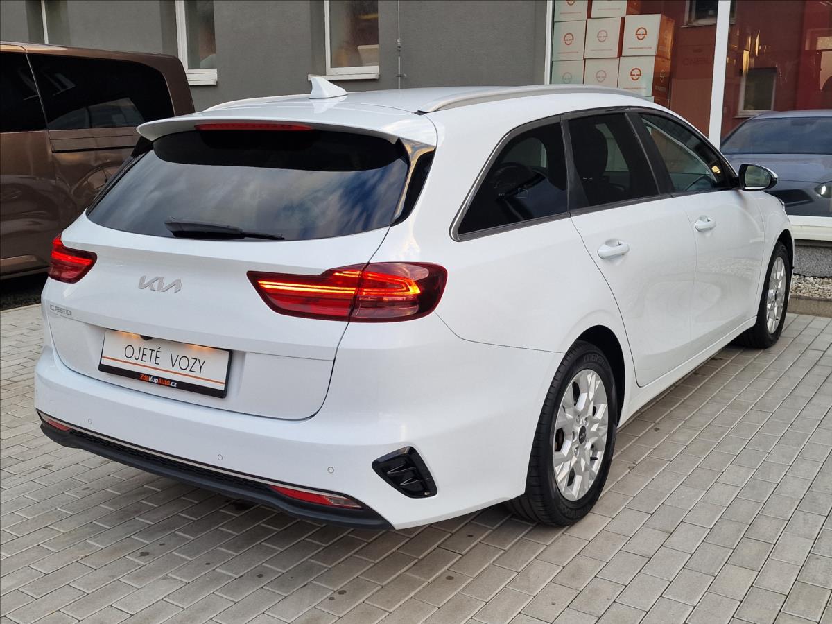 kia-ceed-1-5-t-gdi-118kw-top-sw-1-maj - 9
