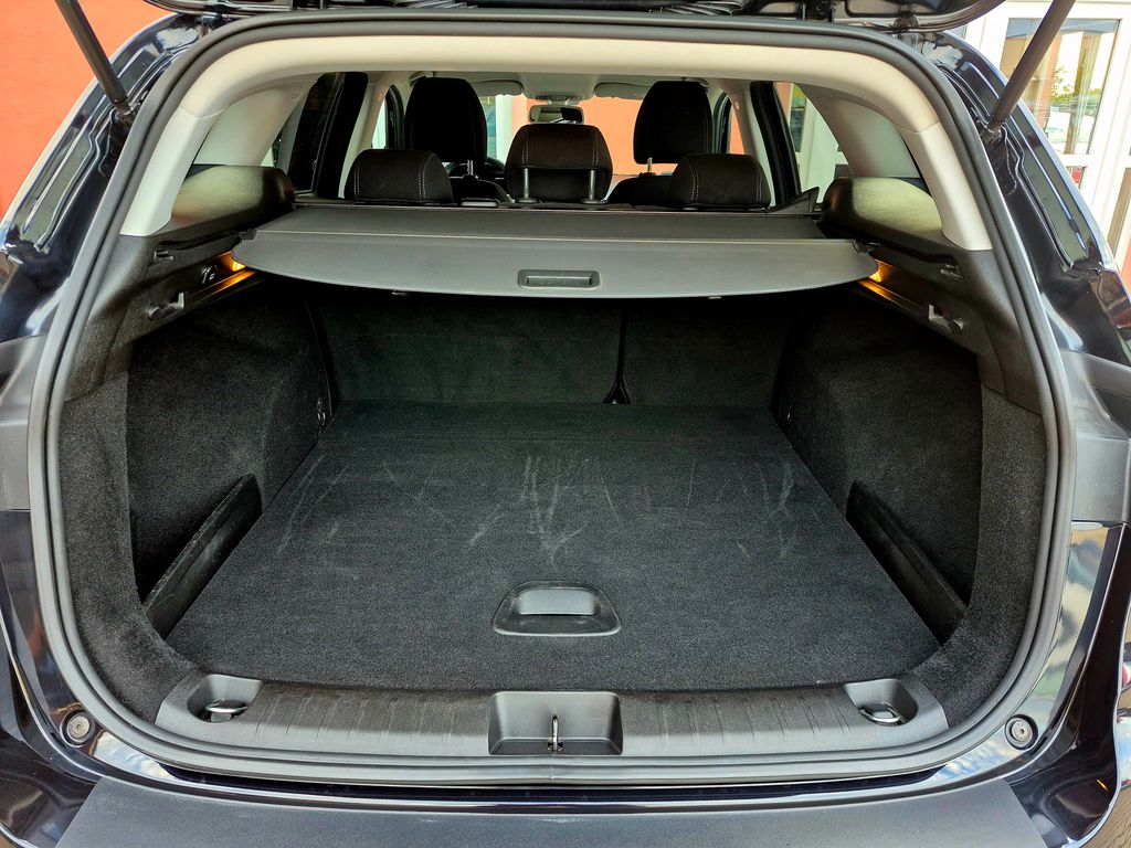fiat-tipo-1-4-turbo-88kw-lounge - 9