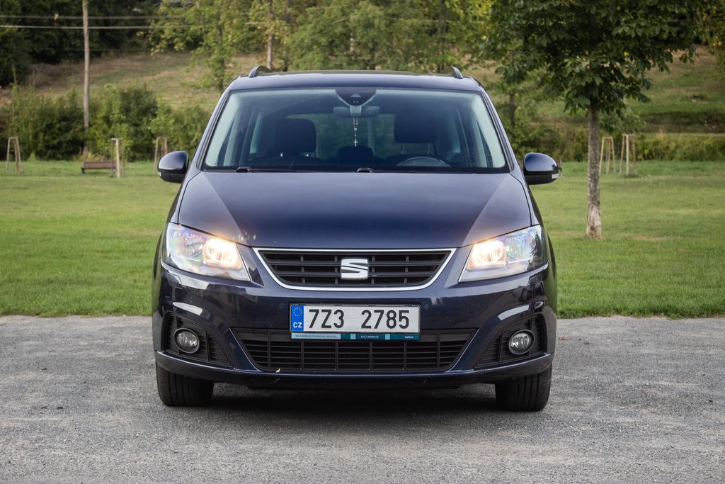 seat-alhambra - 1