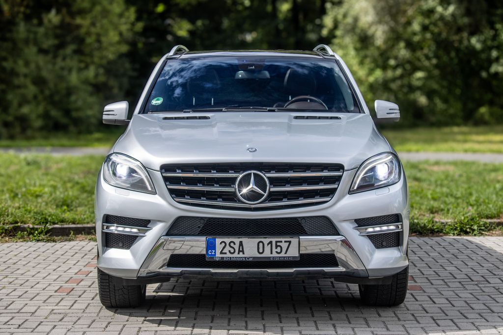 mercedes-benz-tridy-m - 1