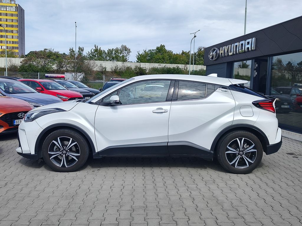 toyota-c-hr-2-0-hev-112kw-executive-e-cvt - 7