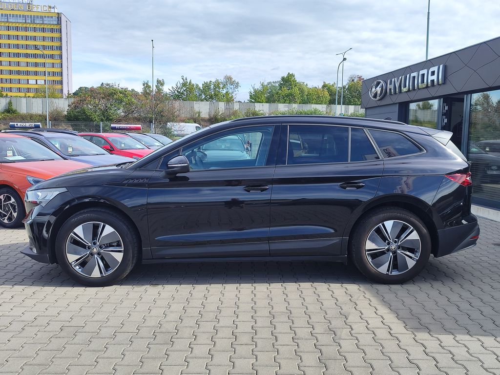 skoda-enyaq-iv-ev-55-kwh-125kw-tour-50 - 7