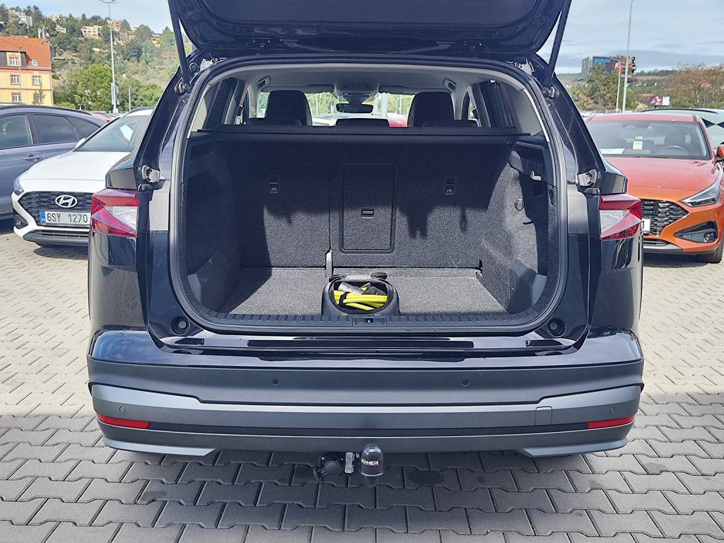 skoda-enyaq-iv-ev-55-kwh-125kw-tour-50 - 8