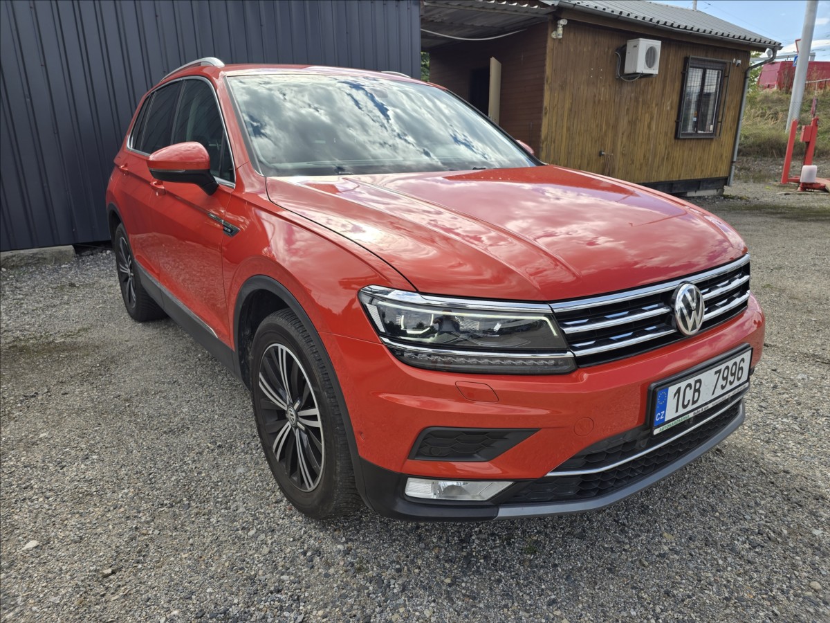volkswagen-tiguan-2-0-tdi-140-kw-4-motion-dsg - 2