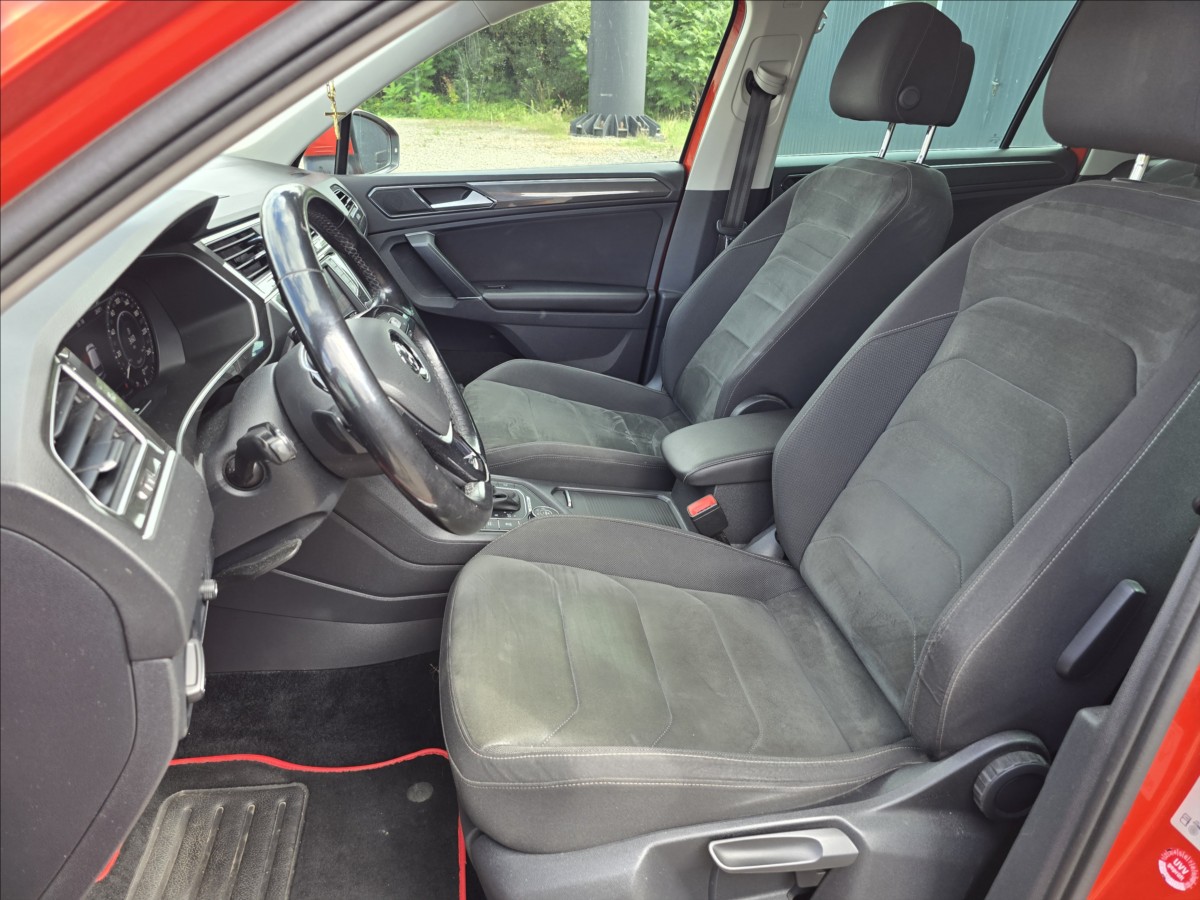 volkswagen-tiguan-2-0-tdi-140-kw-4-motion-dsg - 9
