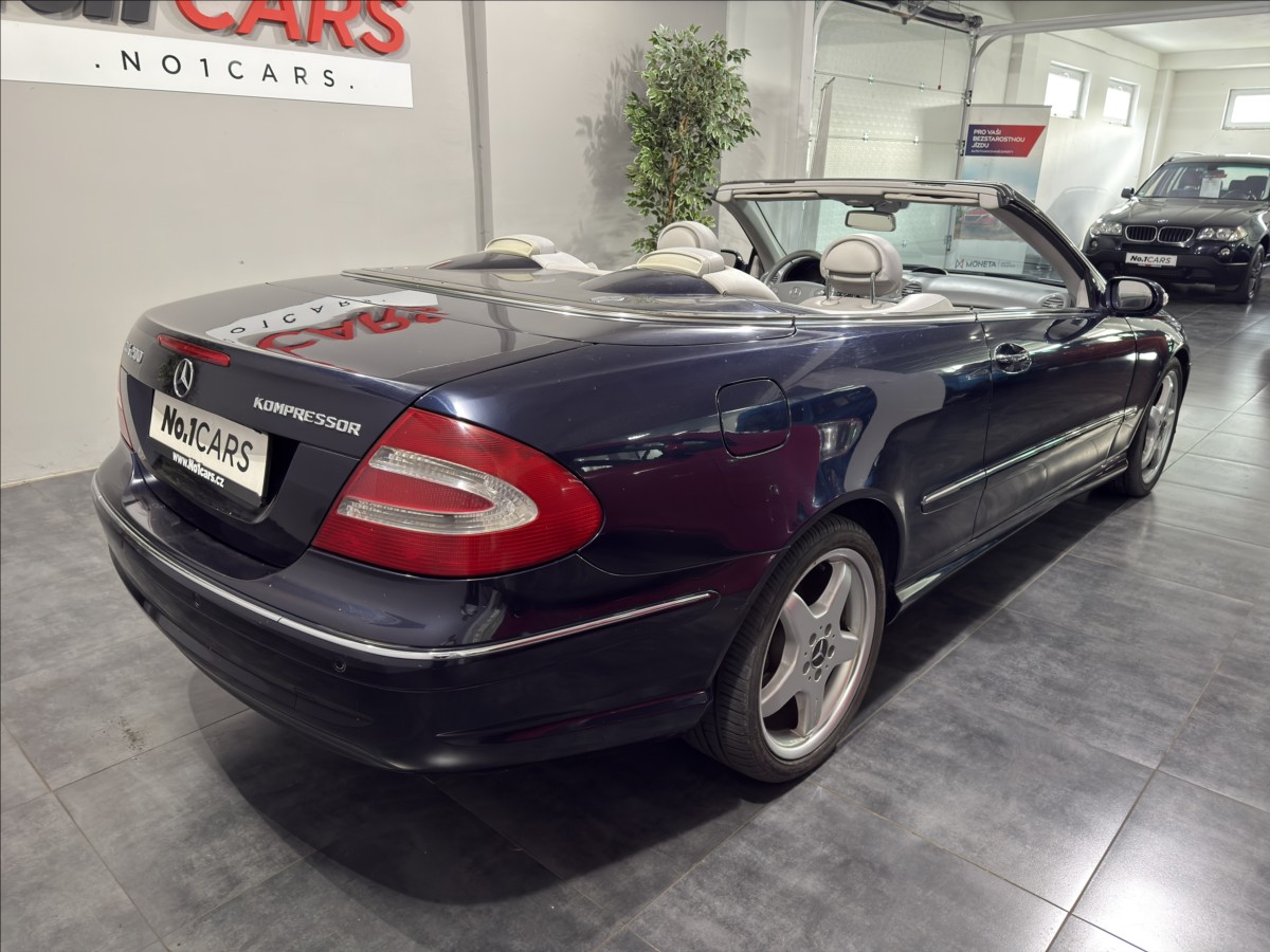 mercedes-benz-clk-1-8-200-key-less-bi-xen-white - 4