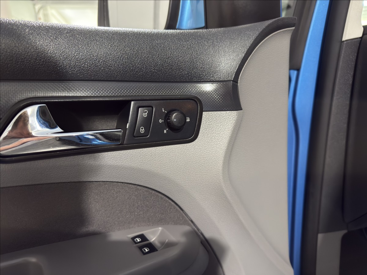 volkswagen-caddy-1-4-i-life-webasto-7-mist - 6