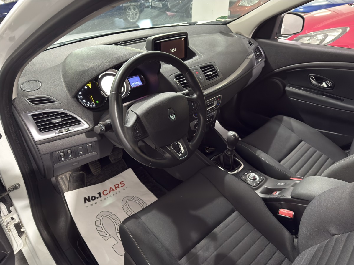 renault-megane-1-6-i-limited-navi-vyhrev - 7