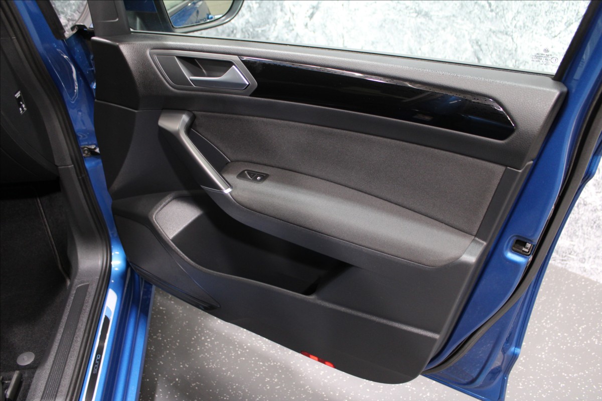 volkswagen-touran-1-4-tsi-comfortline-led - 7