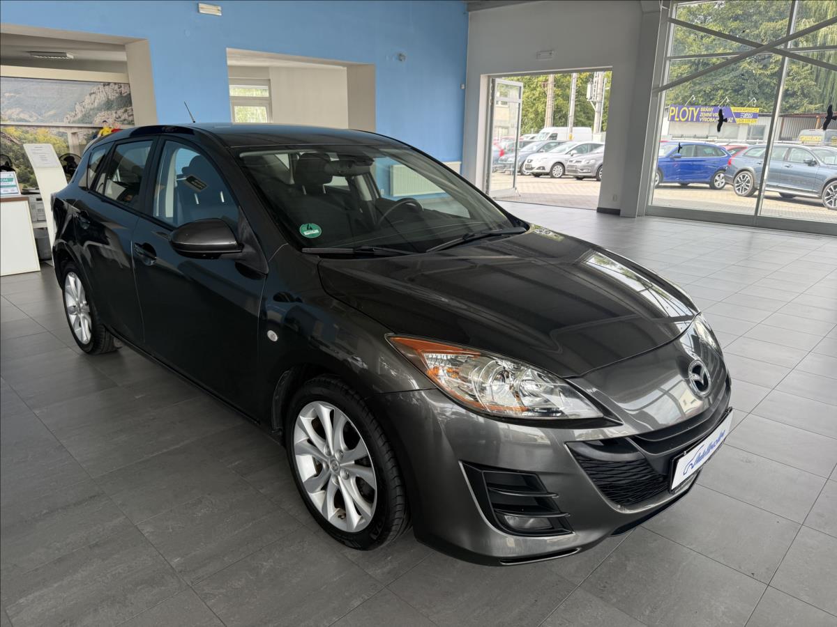 Mazda 3 1,6   77kw VÝHŘEV,RVM,AUT.KLIMA