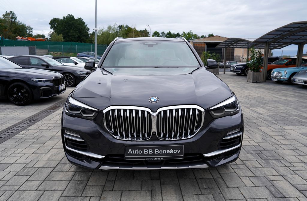 BMW X5 X5 40i xDrive/340 PS/tažné/panorama