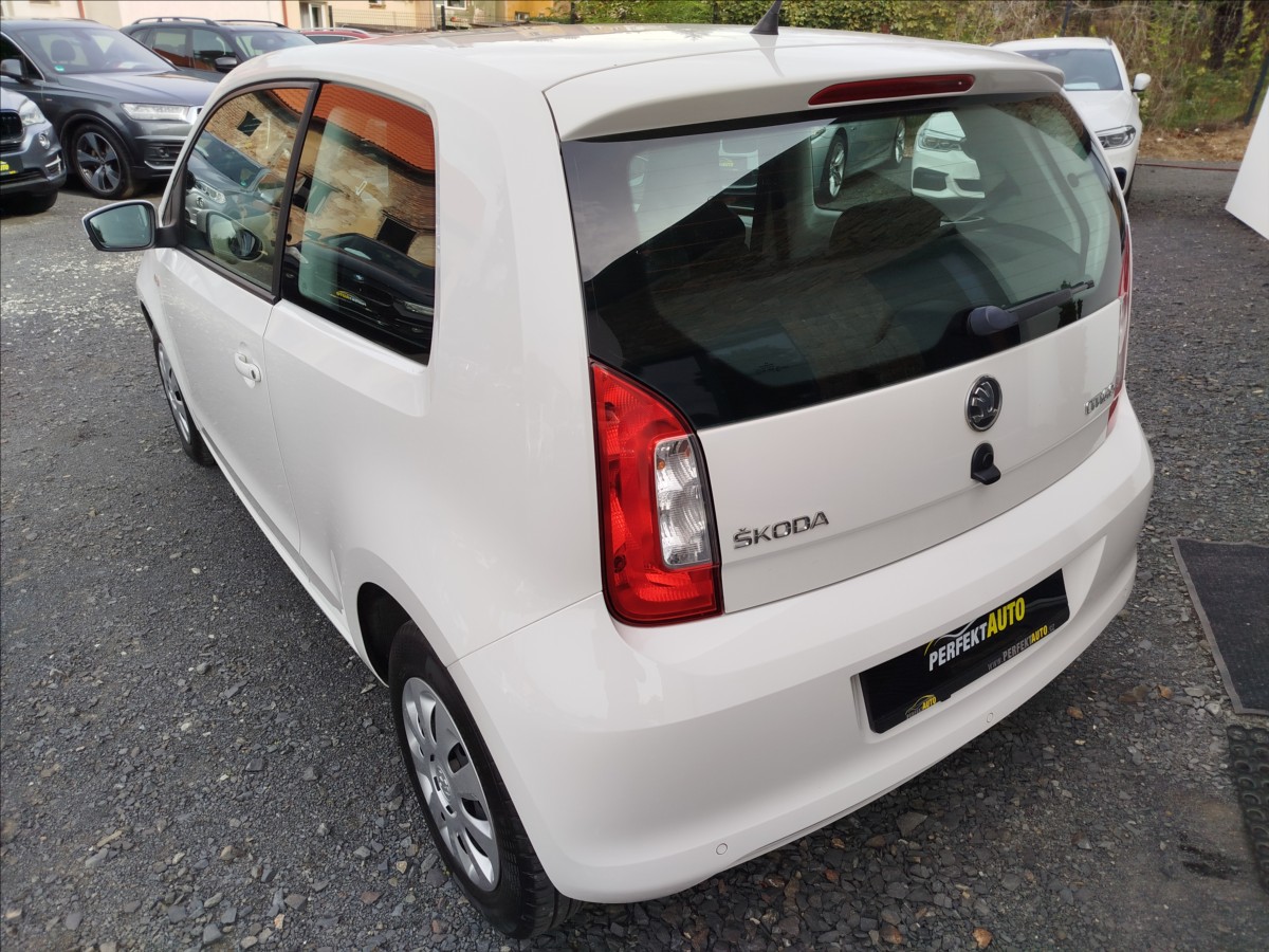skoda-citigo-1-0-mpi-55kw-tempomat-vyhrev - 3