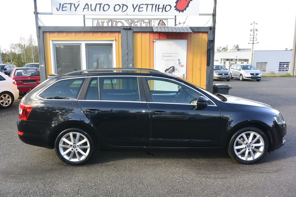 skoda-octavia-2-0tdi-elegance-webasto - 3