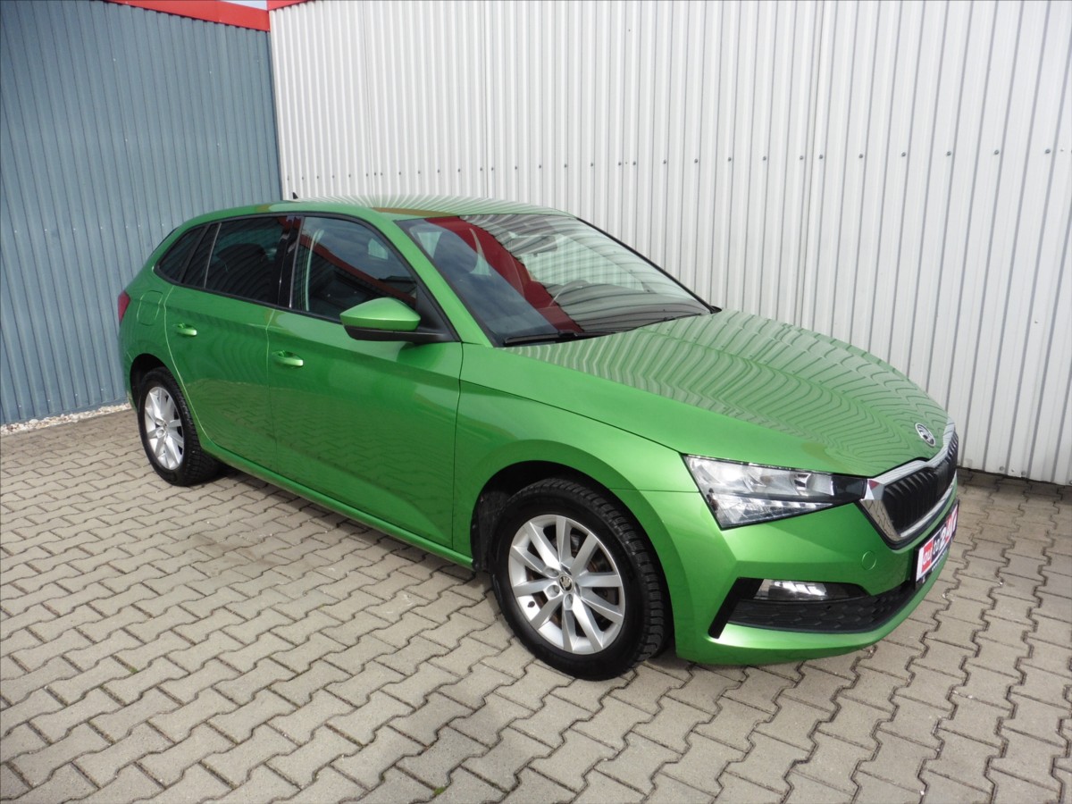 skoda-scala-1-5-tsi-110kw-led-park-temp - 1