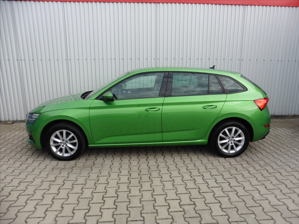 skoda-scala-1-5-tsi-110kw-led-park-temp - 5
