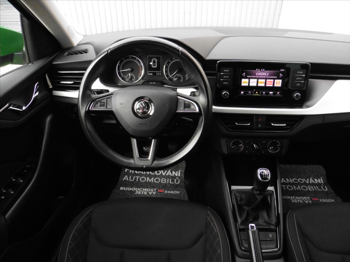skoda-scala-1-5-tsi-110kw-led-park-temp - 9