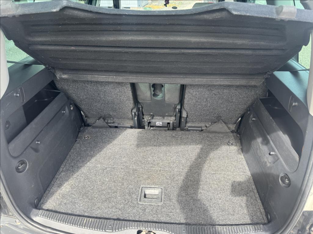 skoda-roomster-1-2-tsi-dsg-panorama - 6