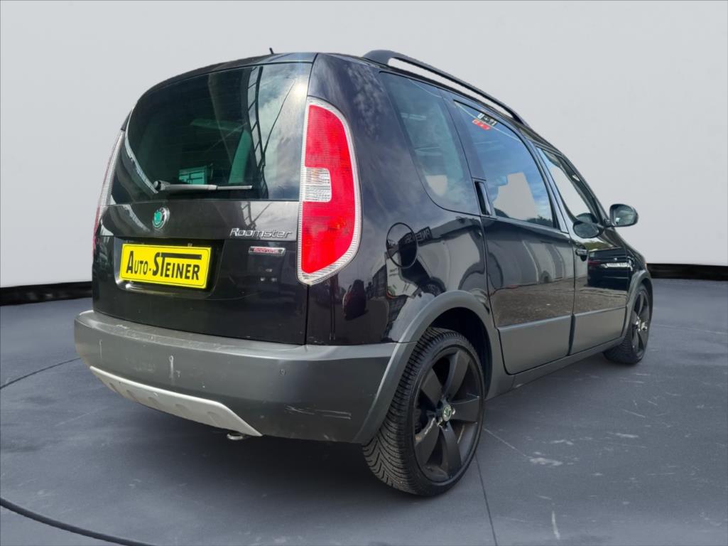 skoda-roomster-1-2-tsi-dsg-panorama - 8