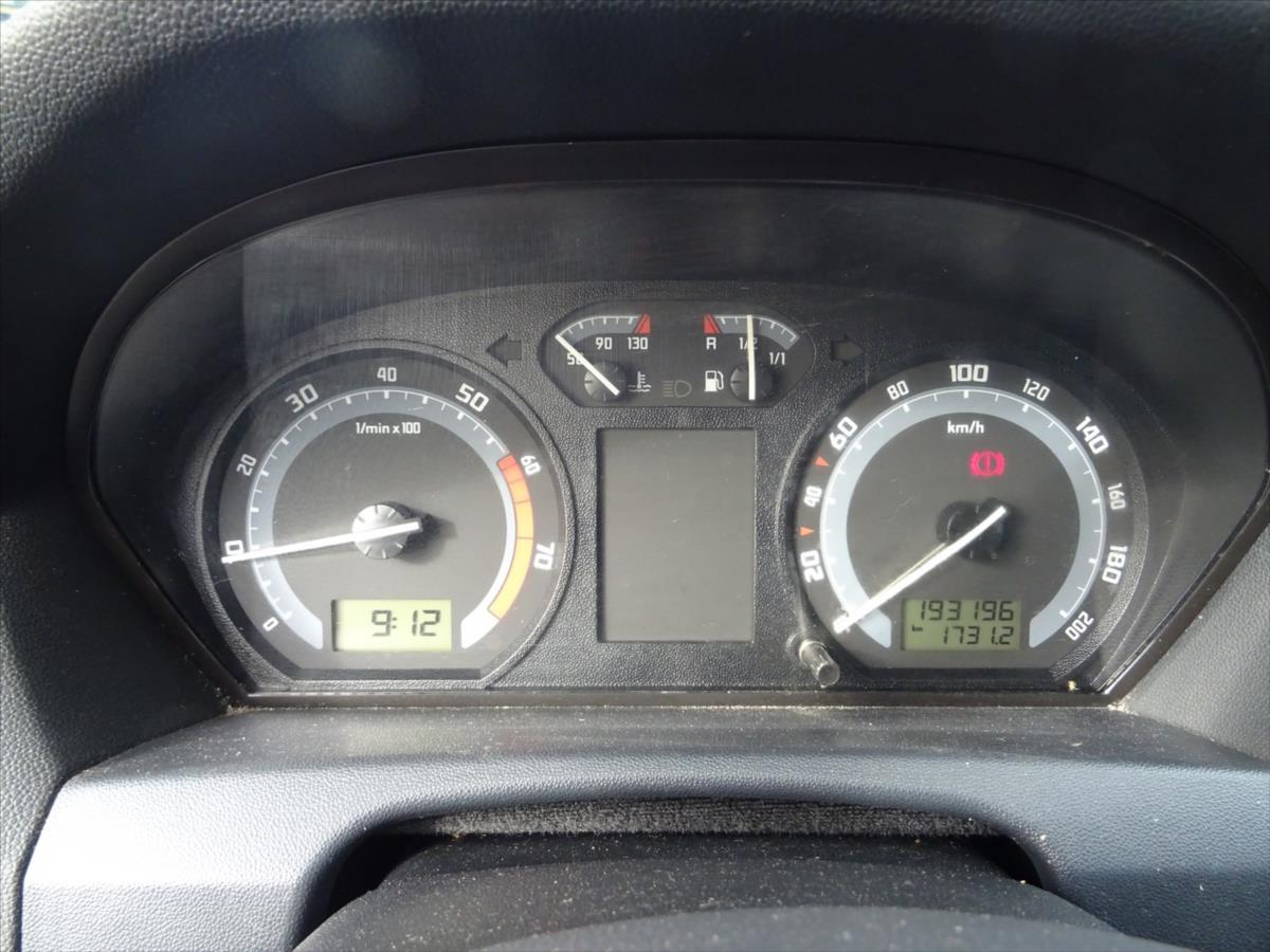 skoda-fabia-1-2-47-kw - 8