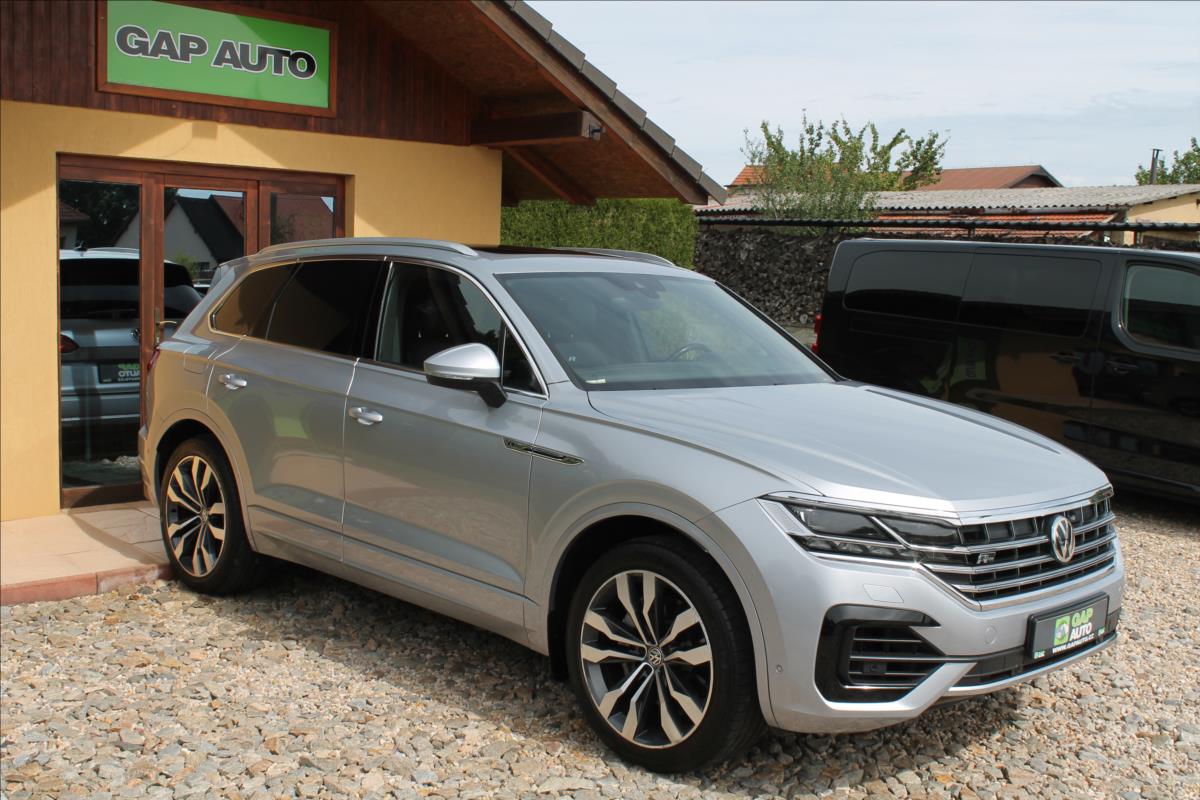 Volkswagen Touareg 3.0 TSI 250kW R-LINE DPH