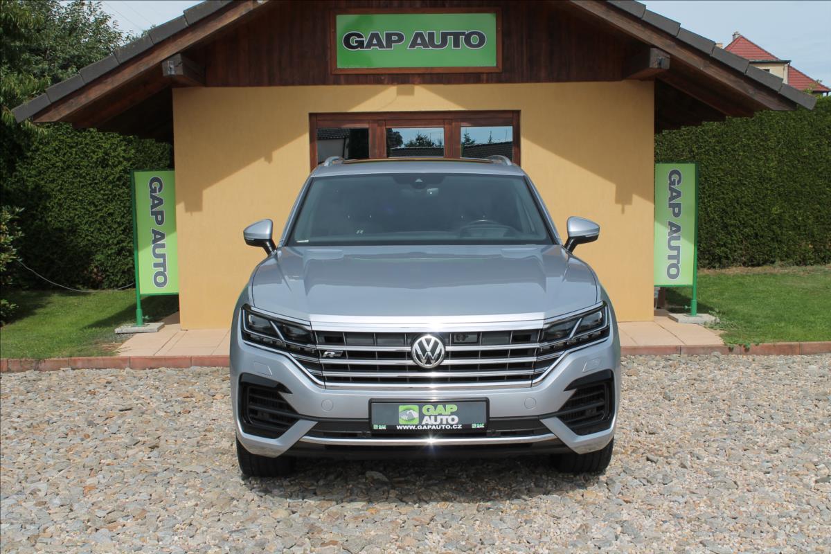 volkswagen-touareg-3-0-tsi-250kw-r-line-dph - 1