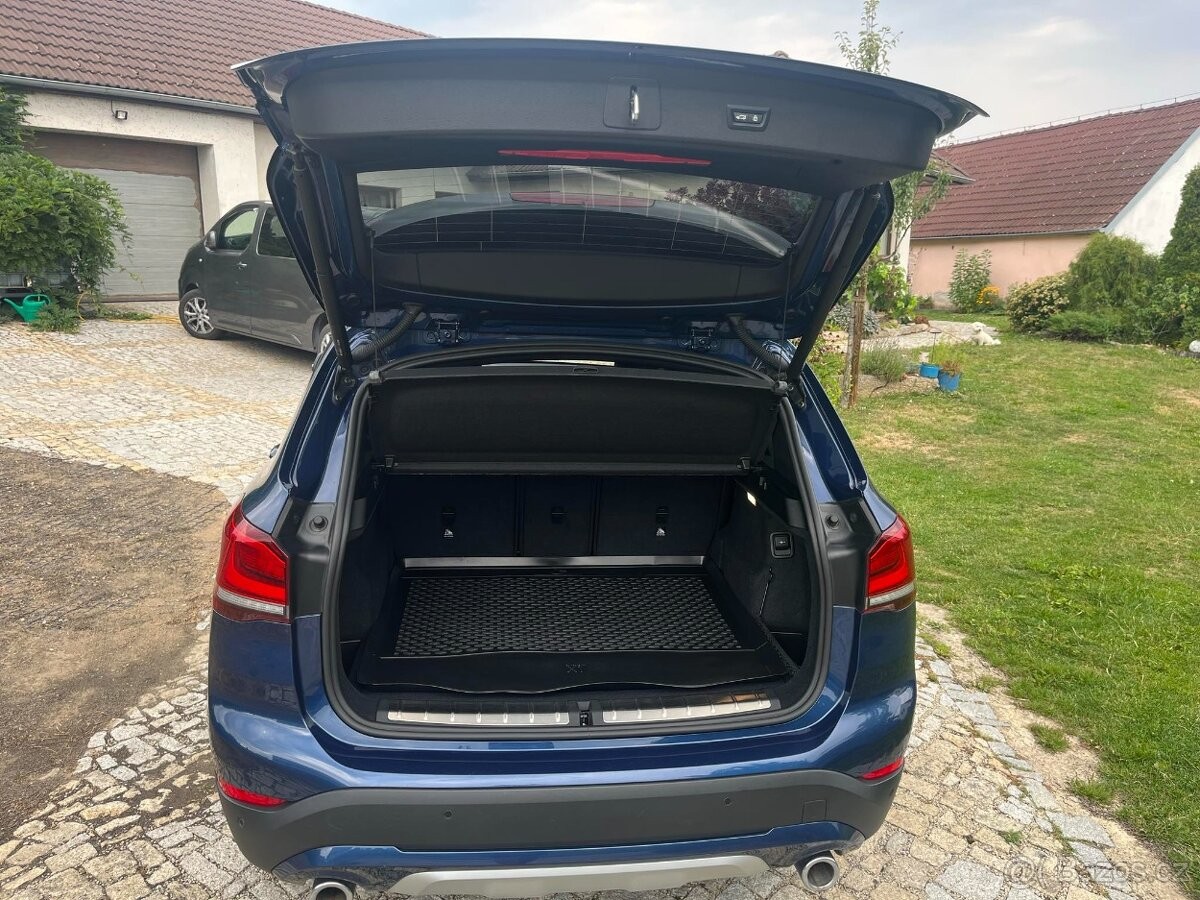 bmw-x1-2-0-xdrive18d-lci-xline-2021 - 6