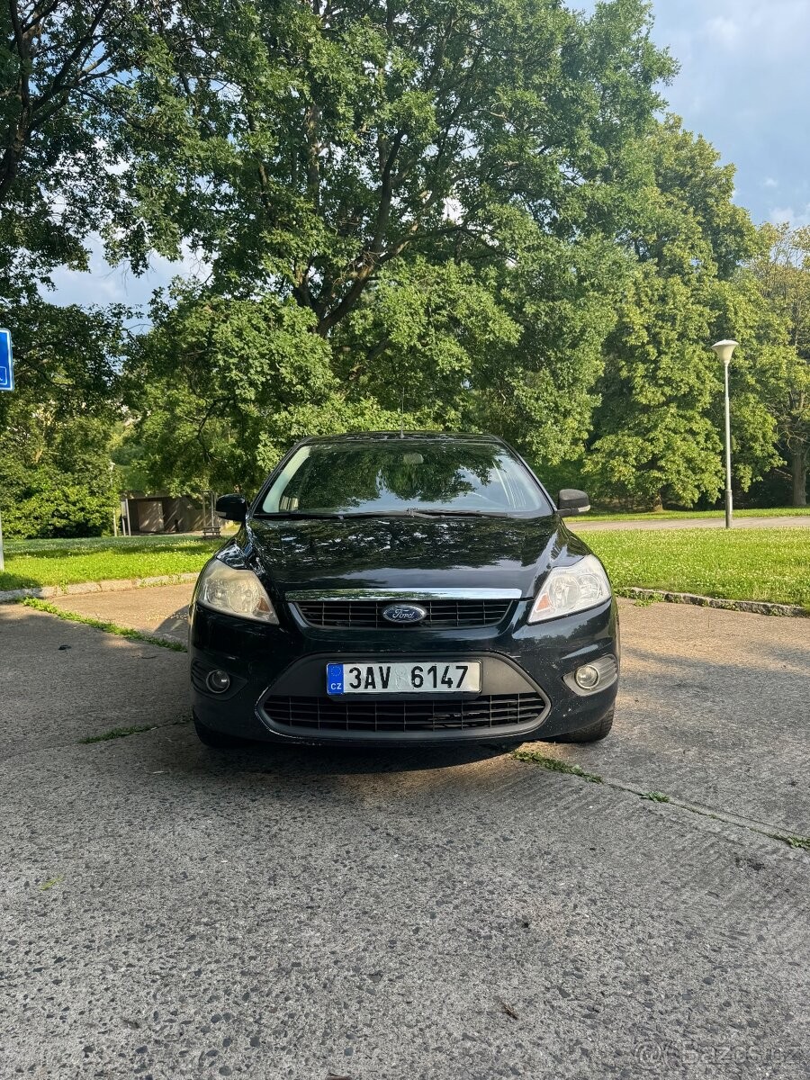 Ford Focus 1,6   benzín