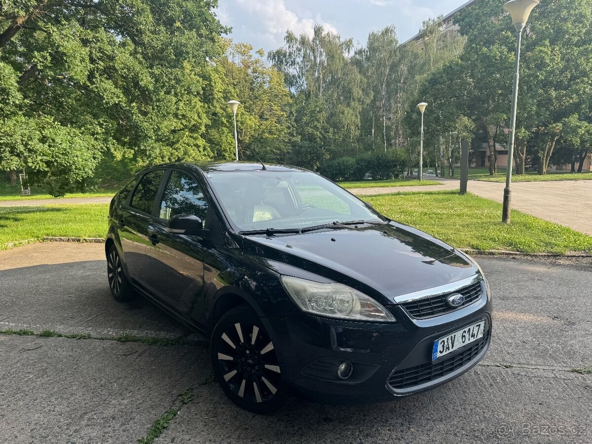 ford-focus-1-6-benzin - 4