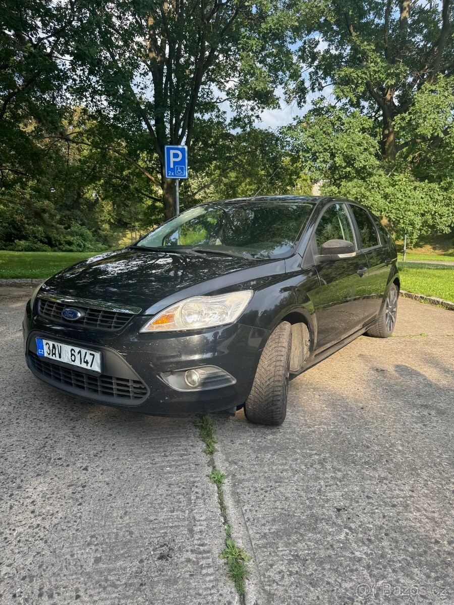ford-focus-1-6-benzin - 8