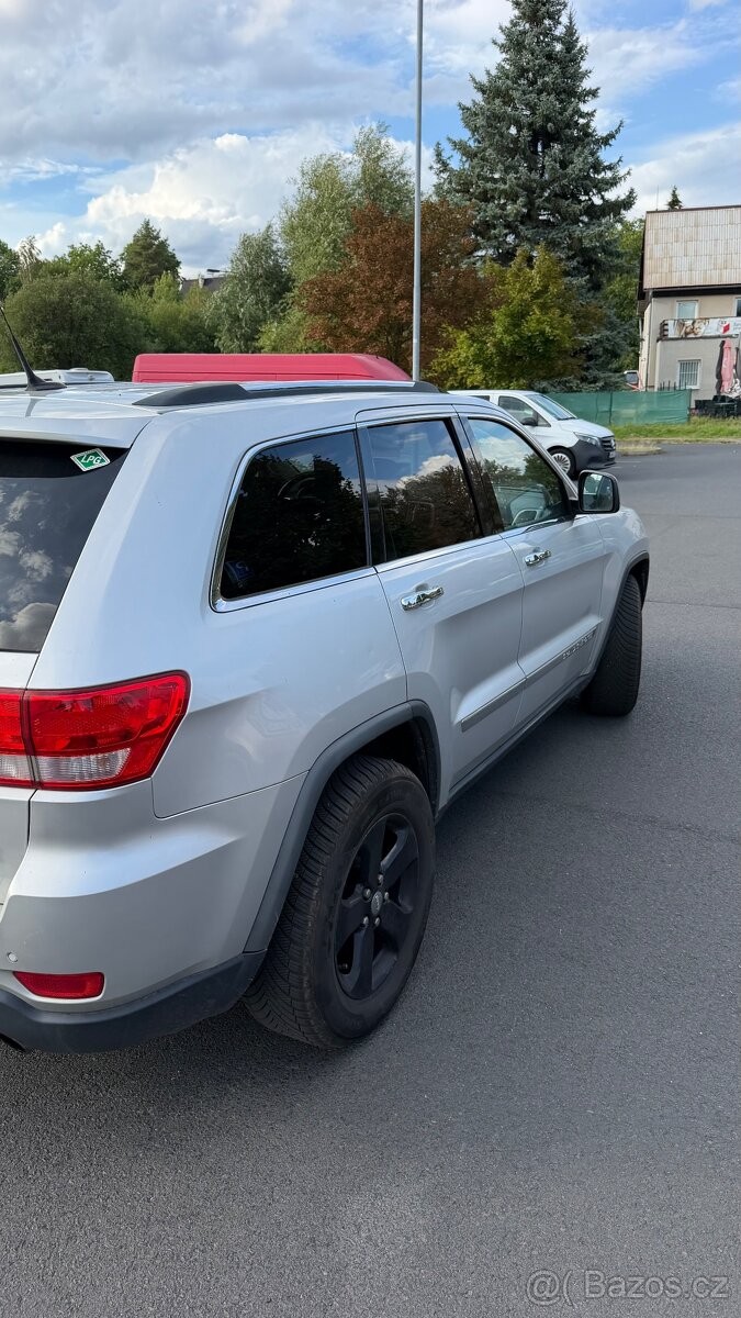 jeep-grand-cherokee-5-7-lpg - 9