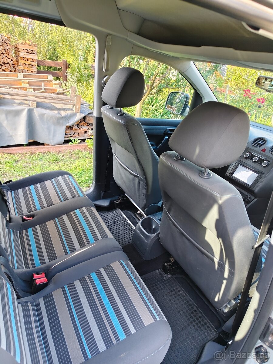 volkswagen-caddy-max - 4