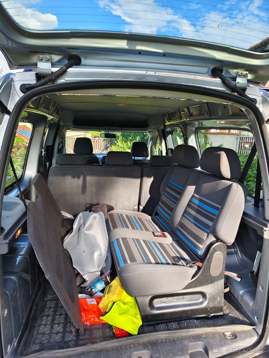 volkswagen-caddy-max - 8