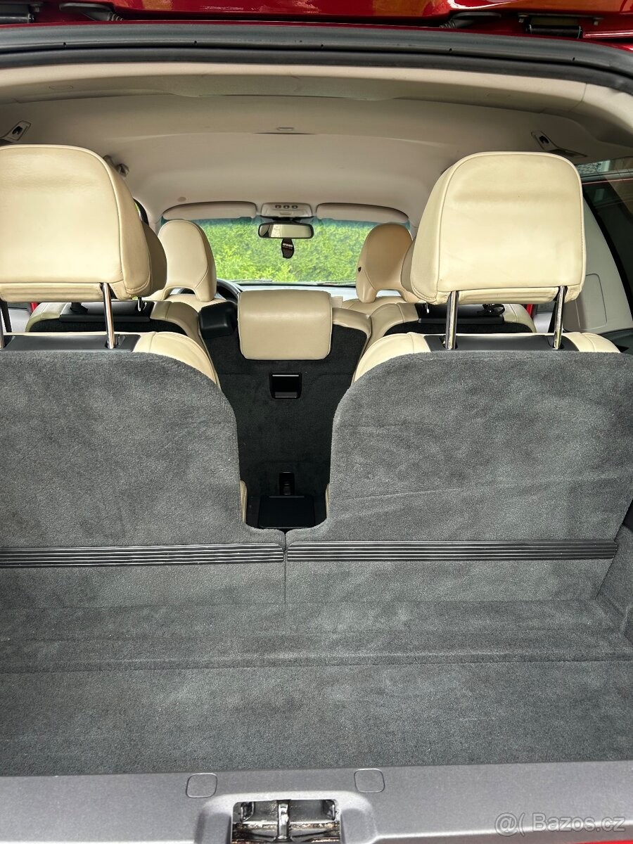 volvo-xc90-2-4-d5-awd-147-kw-cr-101700-km - 4