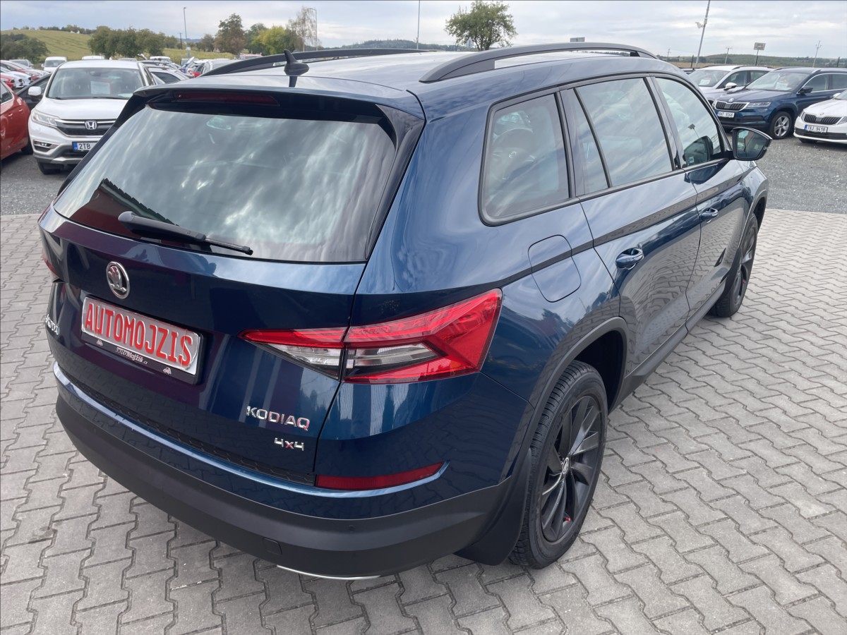 skoda-kodiaq-1-4-tsi-cr-4x4-led-manual - 9