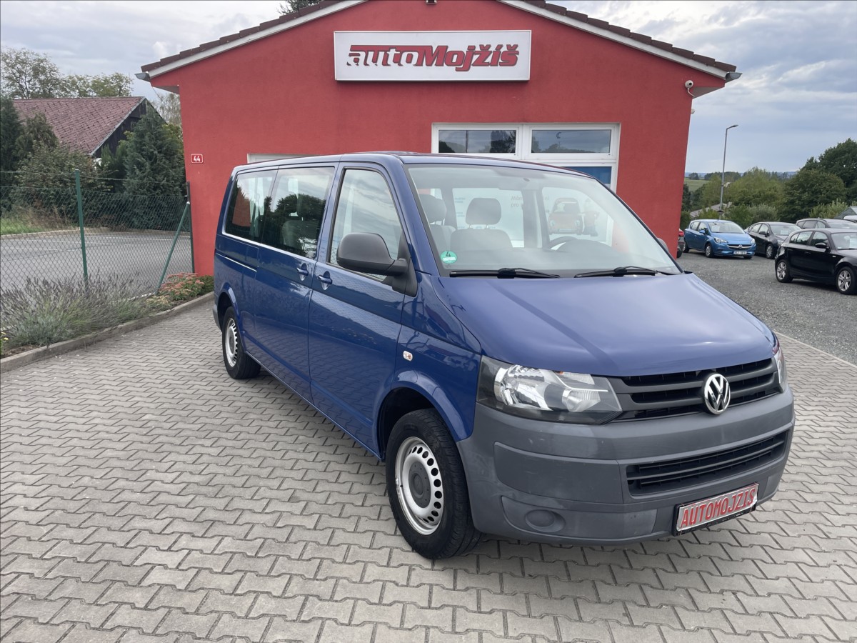 Volkswagen Transporter 2,0 TDI 103 kW 9 MÍST DPH 1. MAJITEL TZ KLIMA M1