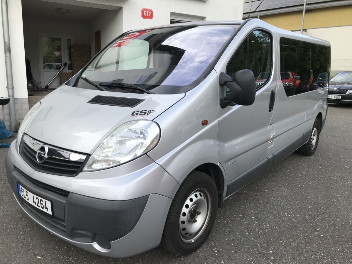 opel-vivaro-2-5-cdti-long-107kw - 2