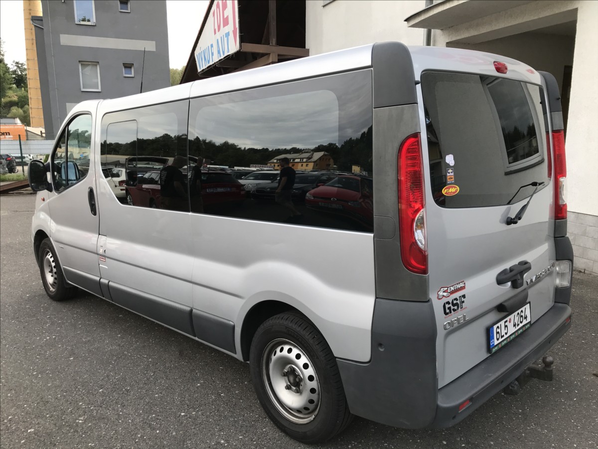 opel-vivaro-2-5-cdti-long-107kw - 5