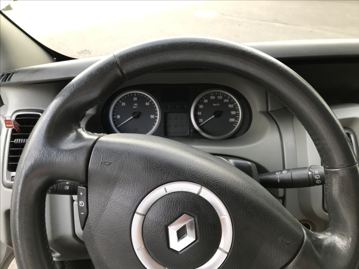 opel-vivaro-2-5-cdti-long-107kw - 7