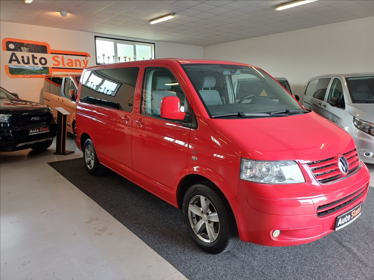 volkswagen-caravelle-2-5-tdi-96kw-dsg-8mist-po-servisu - 1