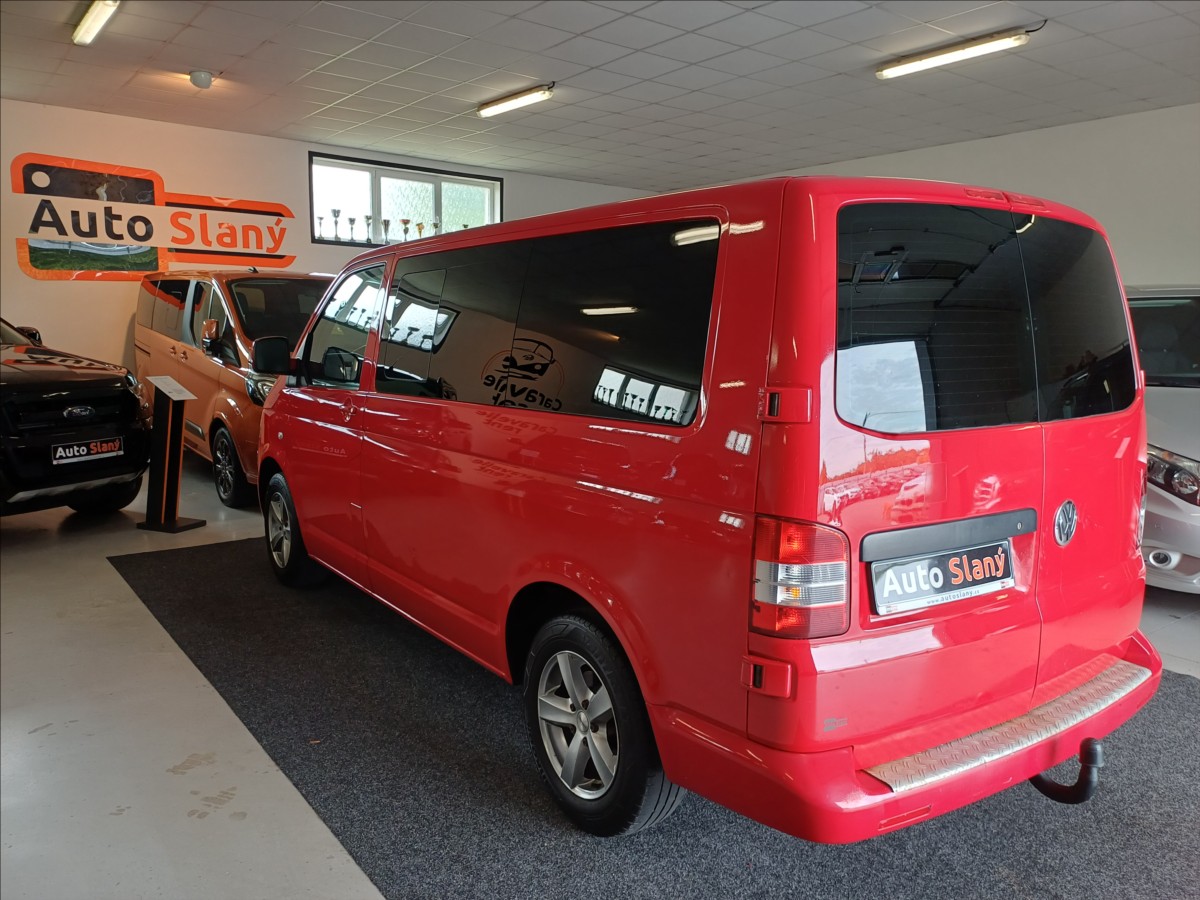 volkswagen-caravelle-2-5-tdi-96kw-dsg-8mist-po-servisu - 4