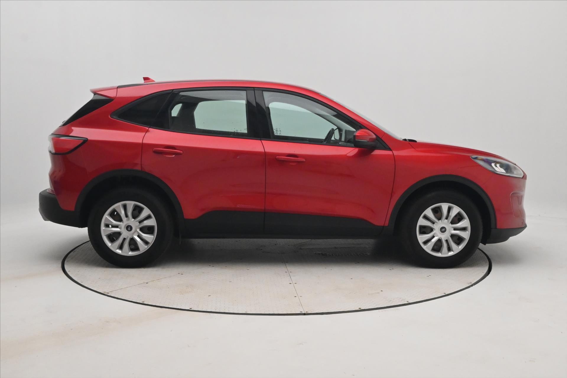 ford-kuga-1-5-ecoblue-88-kw-at8-trend-zaruka-az-5-let - 3